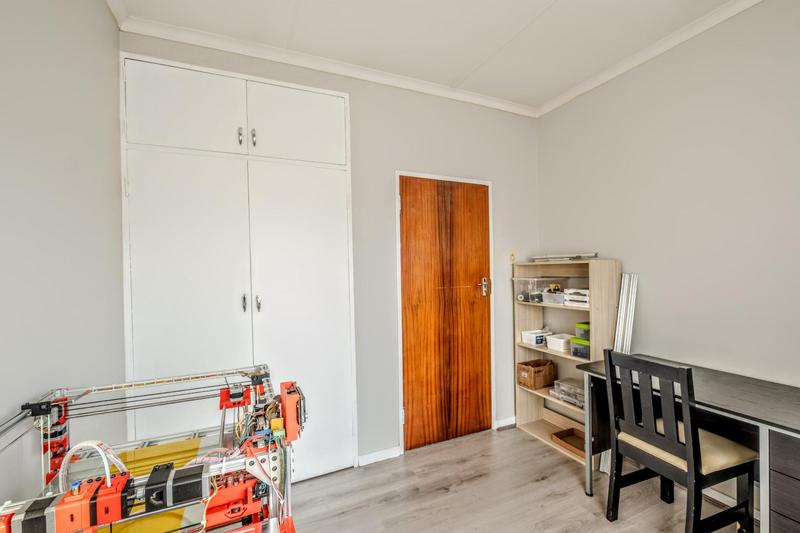 To Let 3 Bedroom Property for Rent in Monument Park Gauteng