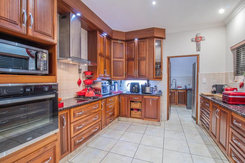 4 Bedroom Property for Sale in Midlands Estate Gauteng