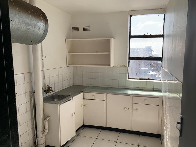 To Let 1 Bedroom Property for Rent in Hillbrow Gauteng
