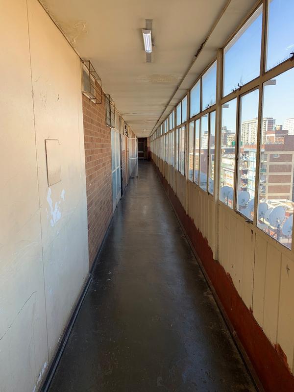 To Let 1 Bedroom Property for Rent in Hillbrow Gauteng