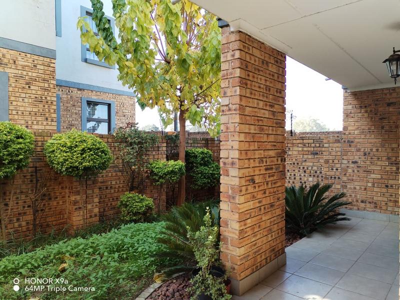 To Let 3 Bedroom Property for Rent in Fairlead Gauteng