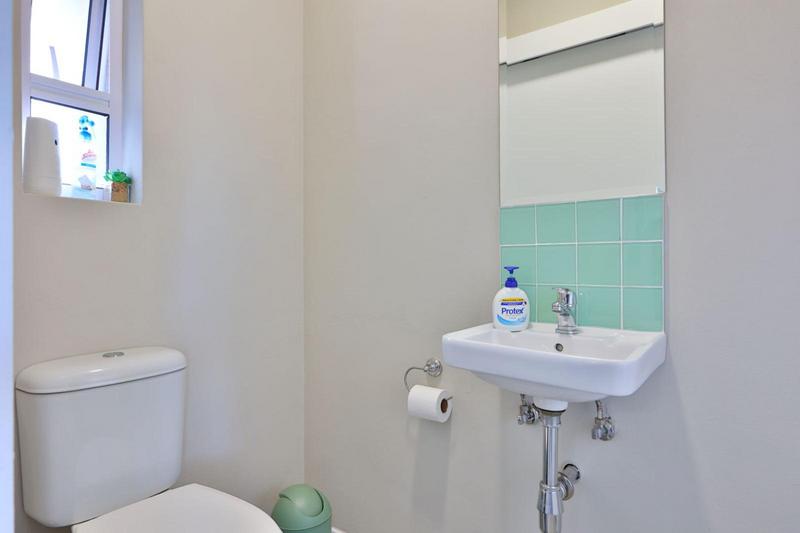 To Let 1 Bedroom Property for Rent in Paulshof Gauteng