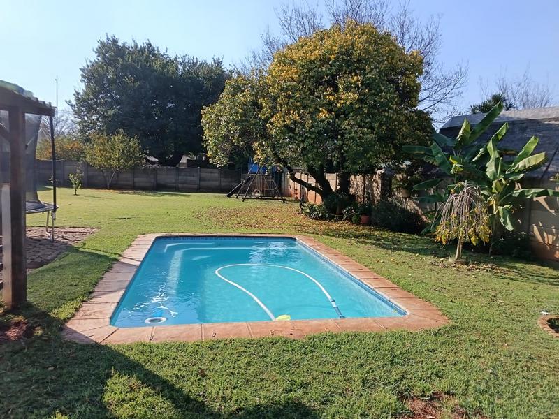 3 Bedroom Property for Sale in Meyerton Central Gauteng