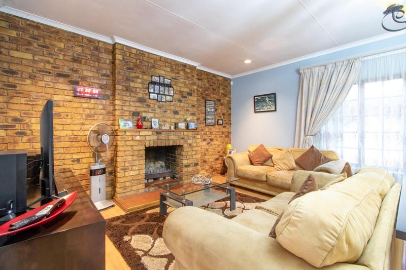 12 Bedroom Property for Sale in Kyalami Ah Gauteng