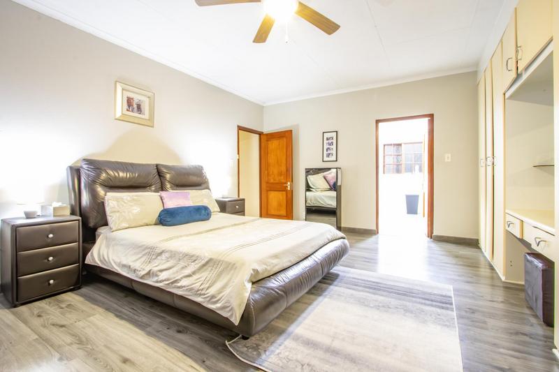 12 Bedroom Property for Sale in Kyalami Ah Gauteng