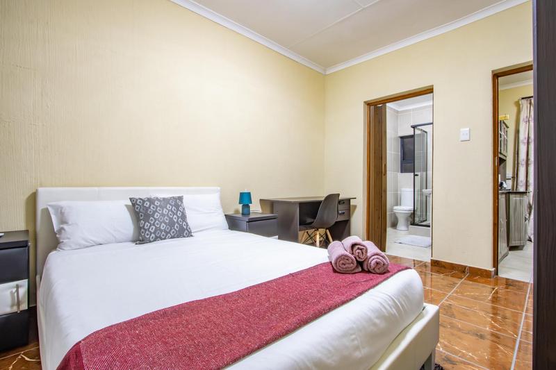 12 Bedroom Property for Sale in Kyalami Ah Gauteng