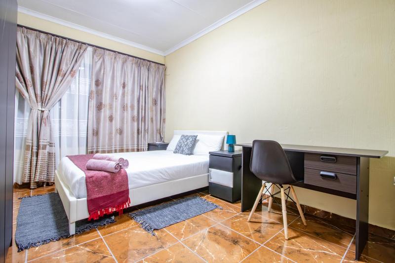 12 Bedroom Property for Sale in Kyalami Ah Gauteng