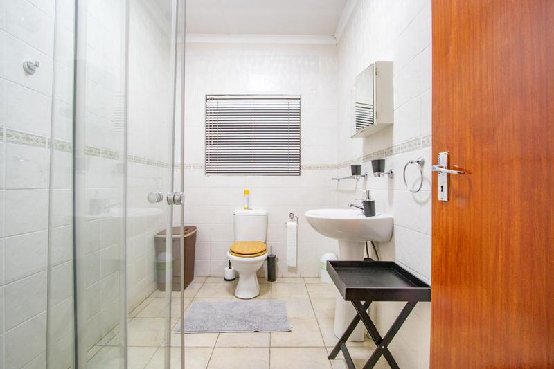 12 Bedroom Property for Sale in Kyalami Ah Gauteng