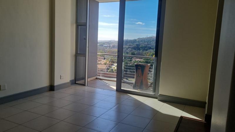 To Let 2 Bedroom Property for Rent in Bedford Gardens Gauteng