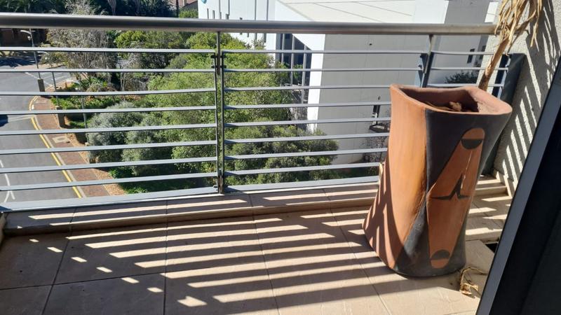 To Let 2 Bedroom Property for Rent in Bedford Gardens Gauteng