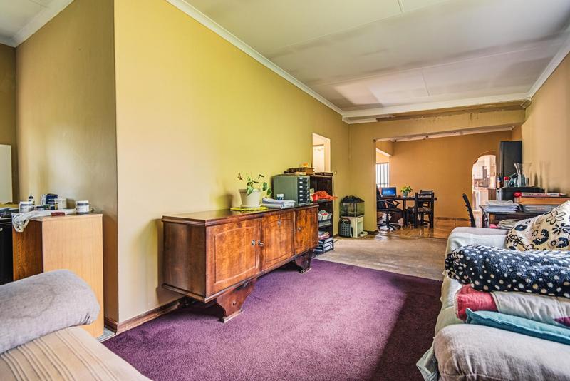 3 Bedroom Property for Sale in Verwoerdpark Gauteng
