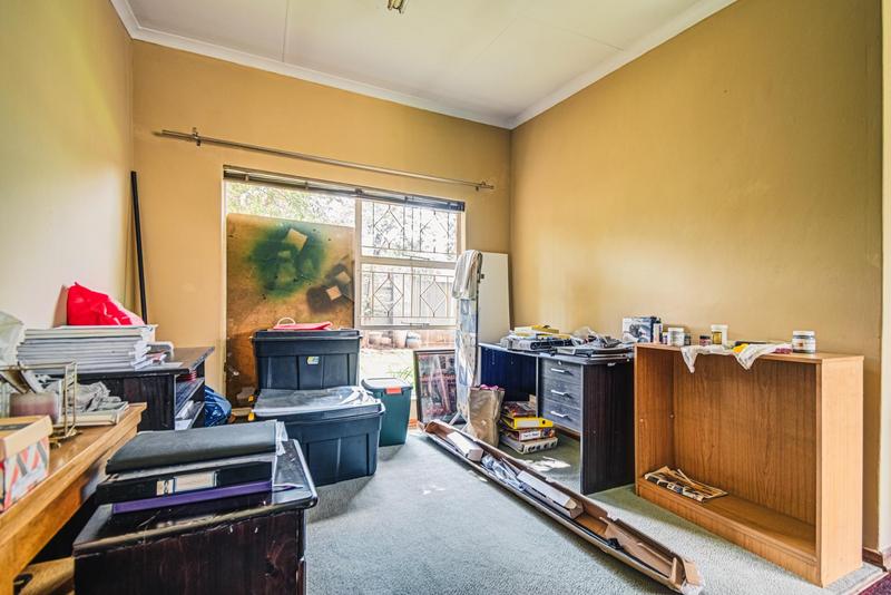 3 Bedroom Property for Sale in Verwoerdpark Gauteng