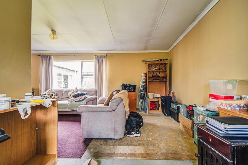 3 Bedroom Property for Sale in Verwoerdpark Gauteng