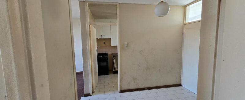 1 Bedroom Property for Sale in Bedford Gardens Gauteng