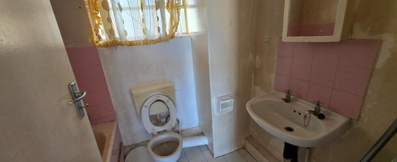 1 Bedroom Property for Sale in Bedford Gardens Gauteng