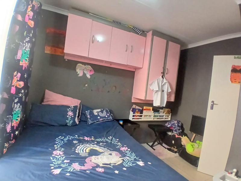 3 Bedroom Property for Sale in Noordwyk Gauteng