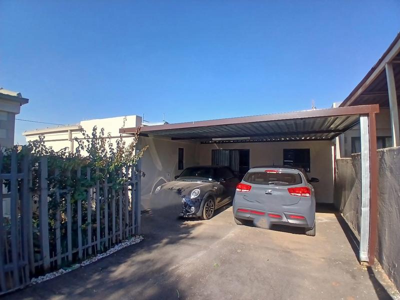 3 Bedroom Property for Sale in Noordwyk Gauteng