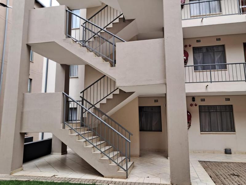 2 Bedroom Property for Sale in Jabulani Gauteng