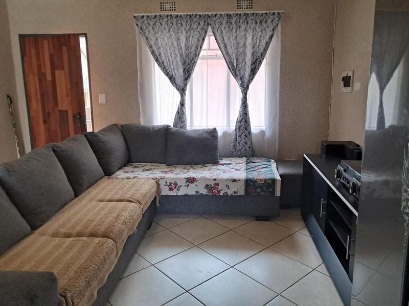 2 Bedroom Property for Sale in Jabulani Gauteng