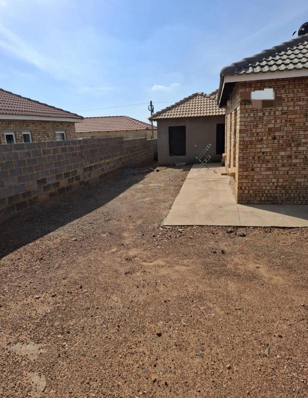 3 Bedroom Property for Sale in Lehae Gauteng