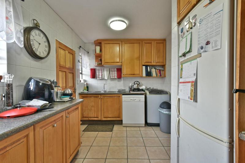 3 Bedroom Property for Sale in Radiokop Gauteng