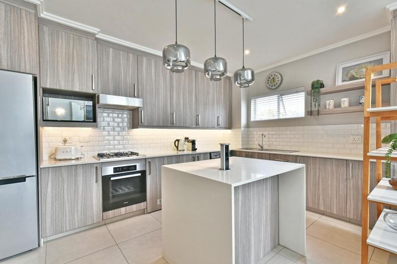 2 Bedroom Property for Sale in Morningside Gauteng