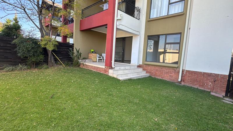 2 Bedroom Property for Sale in Noordwyk Gauteng