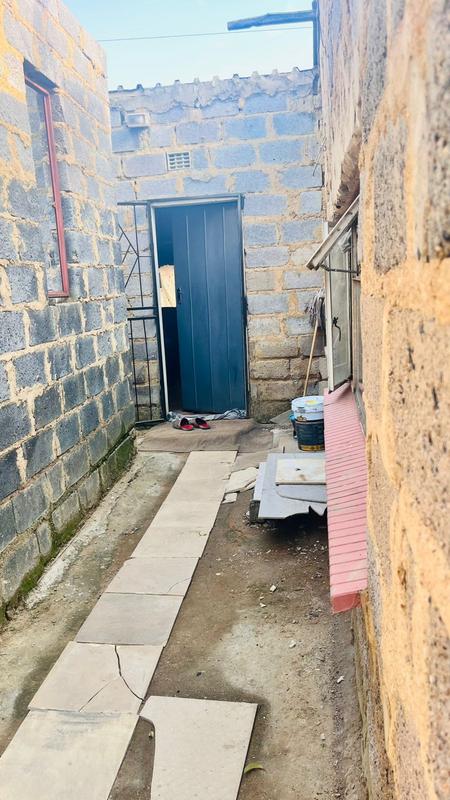 2 Bedroom Property for Sale in Cosmo City Gauteng