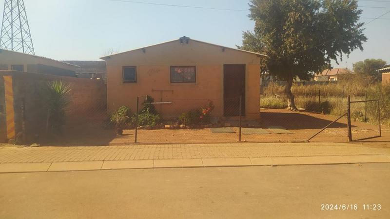 1 Bedroom Property for Sale in Braamfischerville Gauteng