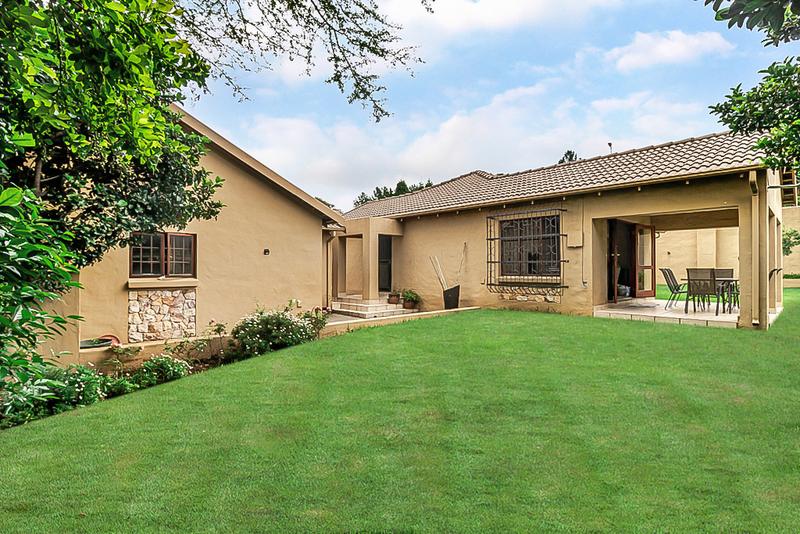 To Let 3 Bedroom Property for Rent in Randpark Ridge Gauteng