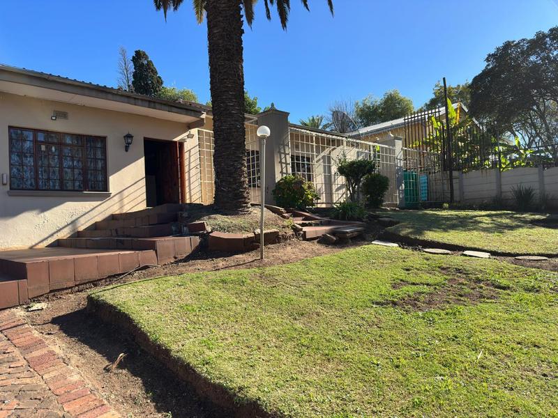 4 Bedroom Property for Sale in Erasmia Gauteng