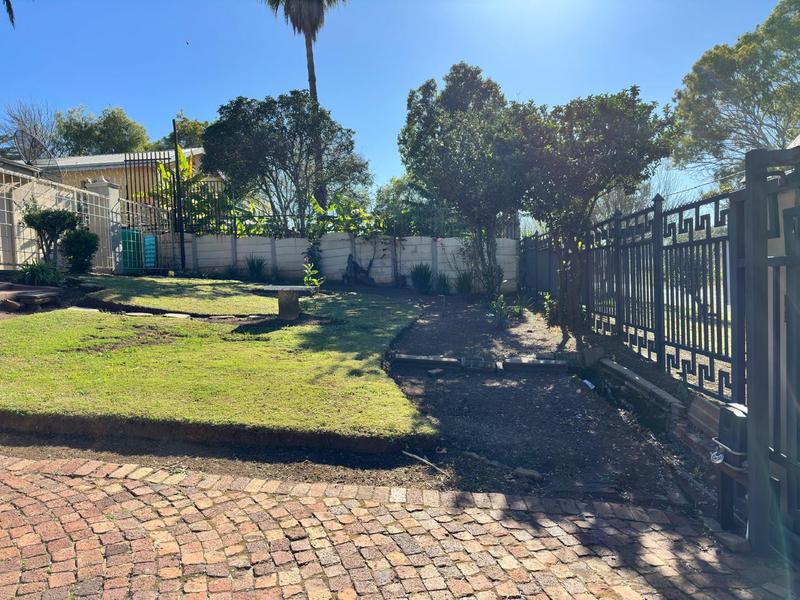 4 Bedroom Property for Sale in Erasmia Gauteng