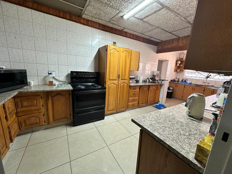 4 Bedroom Property for Sale in Erasmia Gauteng