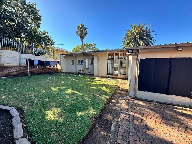 4 Bedroom Property for Sale in Erasmia Gauteng