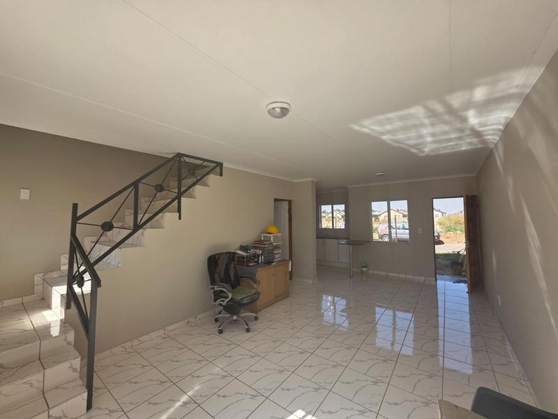 2 Bedroom Property for Sale in Buhle Park Gauteng