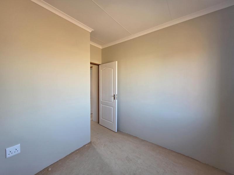 2 Bedroom Property for Sale in Buhle Park Gauteng