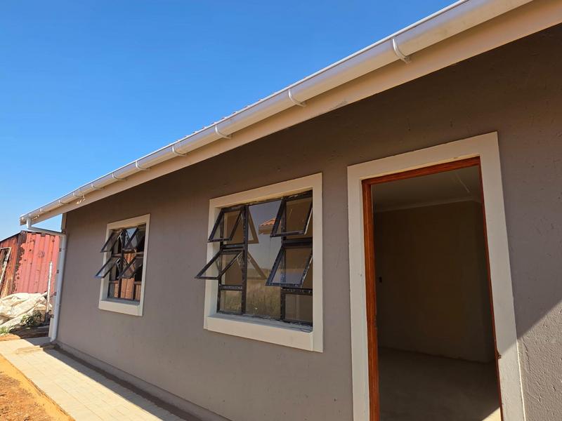 3 Bedroom Property for Sale in Buhle Park Gauteng