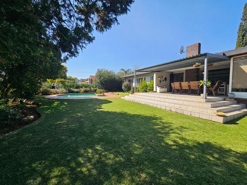 3 Bedroom Property for Sale in Highway Gardens Gauteng