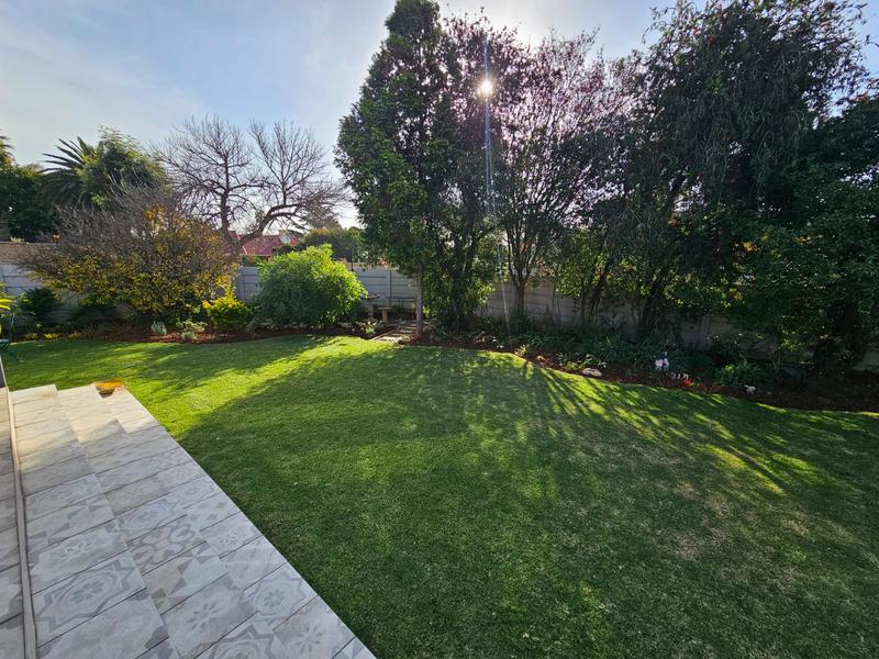 3 Bedroom Property for Sale in Highway Gardens Gauteng