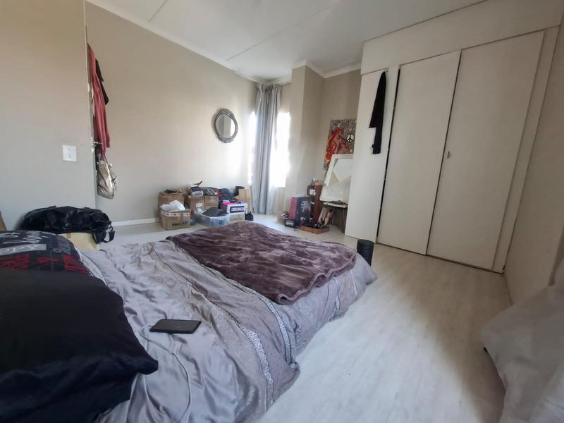 2 Bedroom Property for Sale in Douglasdale Gauteng