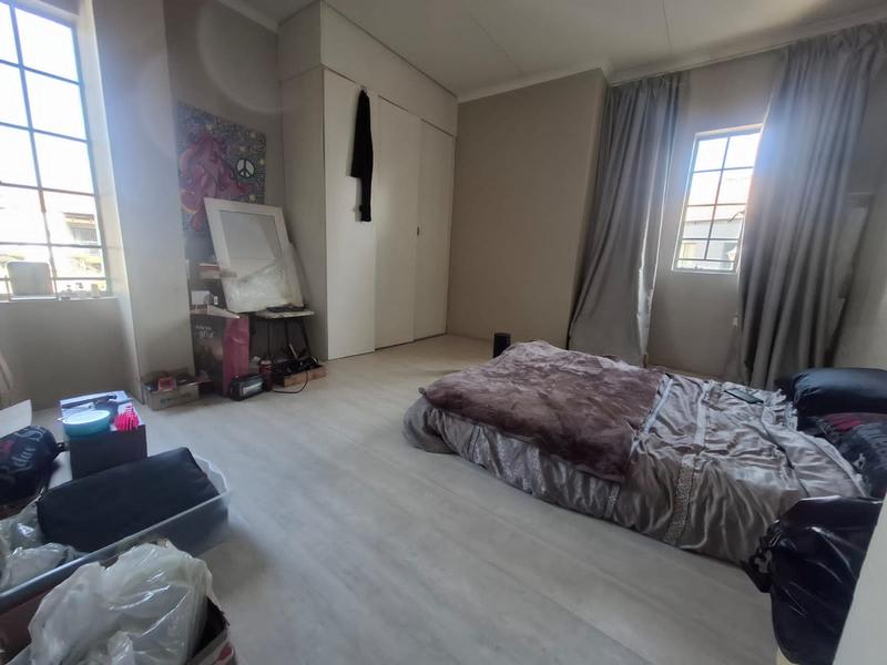 2 Bedroom Property for Sale in Douglasdale Gauteng
