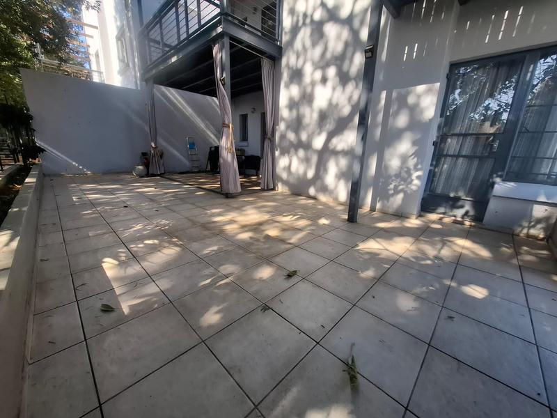 2 Bedroom Property for Sale in Douglasdale Gauteng