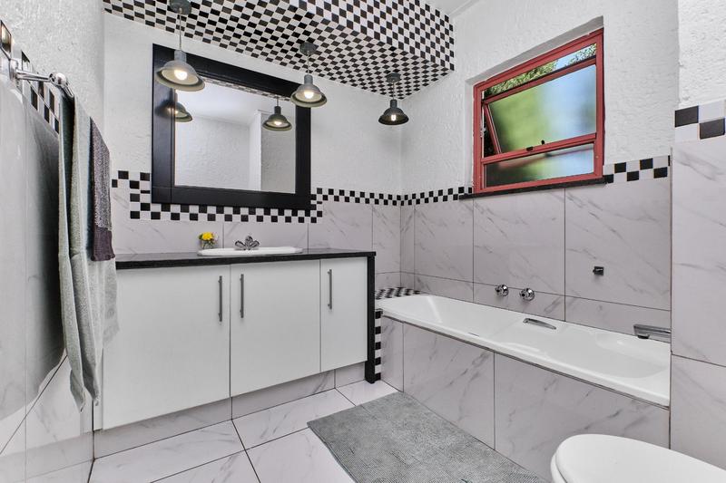 3 Bedroom Property for Sale in New Brighton Gauteng