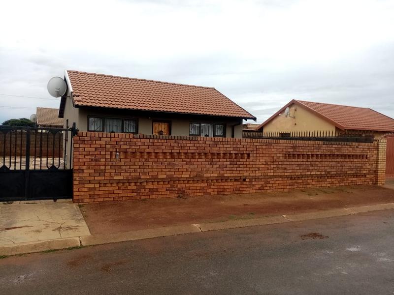 2 Bedroom Property for Sale in Dobsonville Gauteng