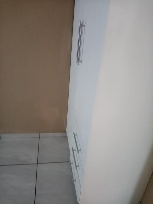 2 Bedroom Property for Sale in Dobsonville Gauteng