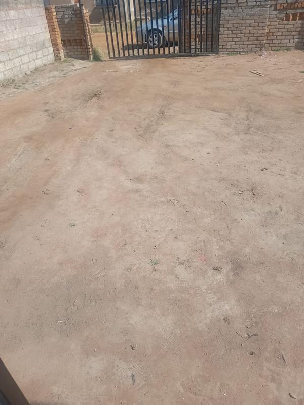 2 Bedroom Property for Sale in Geluksdal Gauteng