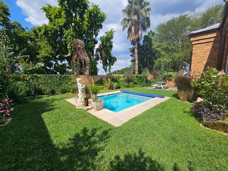 3 Bedroom Property for Sale in Amorosa Gauteng