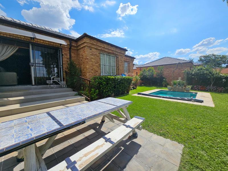 3 Bedroom Property for Sale in Amorosa Gauteng
