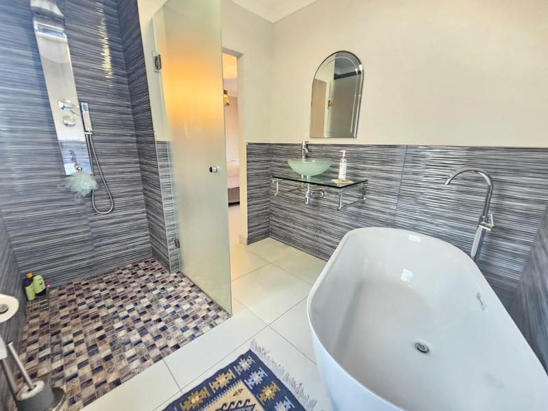3 Bedroom Property for Sale in Amorosa Gauteng