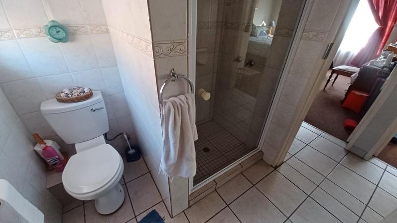 2 Bedroom Property for Sale in Annlin Gauteng